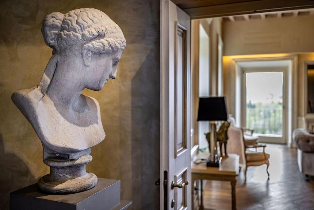 Luxury Villa Tolomei Gucci With Spa San Jacopo al Girone Eksteriør bilde